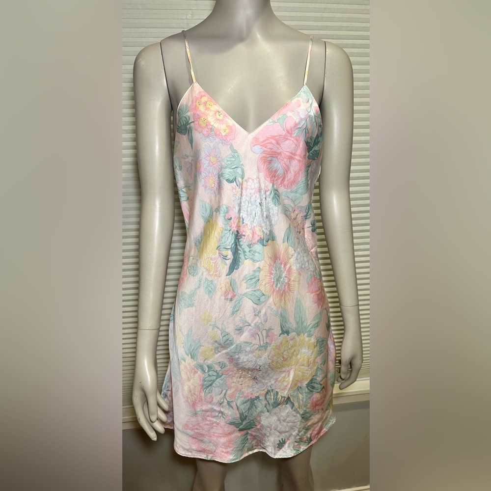 Vtg 80s Victoria's Secret Gold Label  100% Silk Pink Floral Slip Nightgown Small